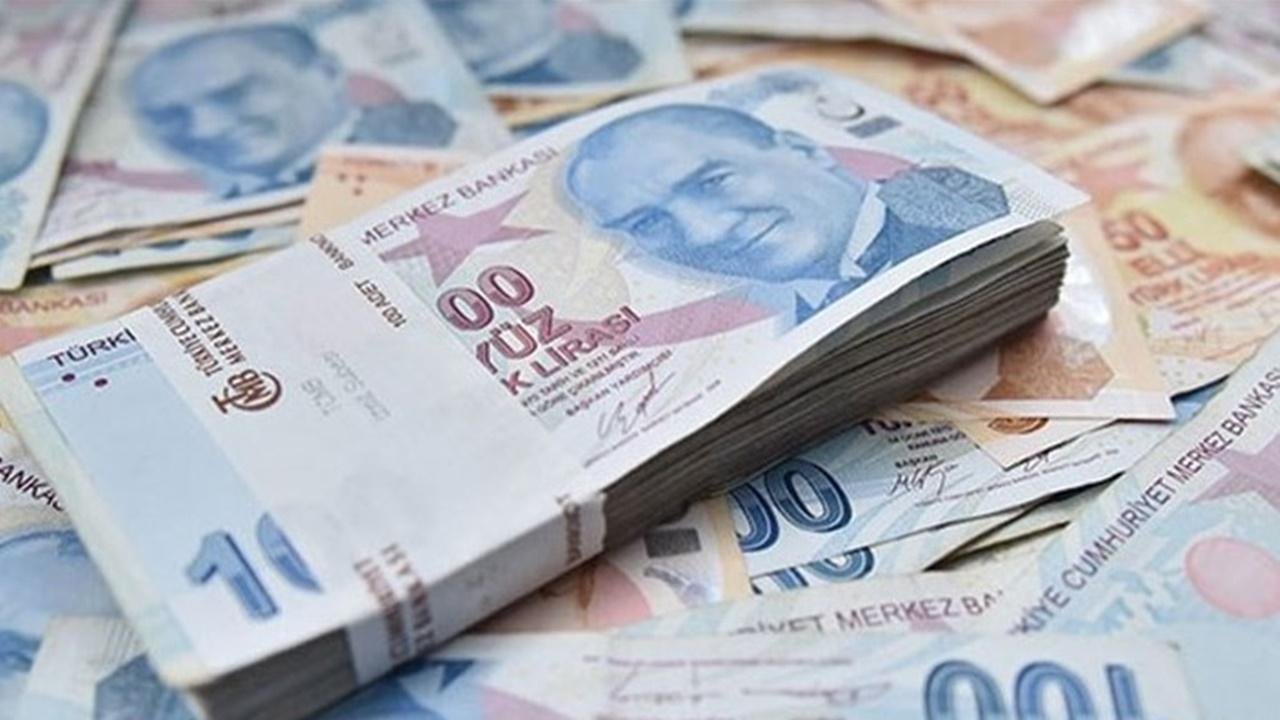 100 Bin TL İhtiyaç Kredisi Çekilirse İş Bankası'na 24 Ay Vade İçin Kaç TL Faiz Ödenir?