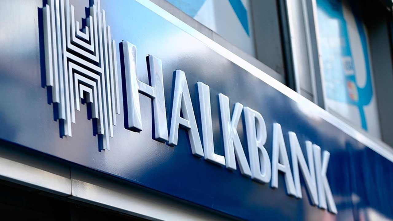 Halkbank ihtiyaç kredisi! 17.500 TL'yi hesabınıza yatırıyor taksitler Ağustos'ta başlıyor