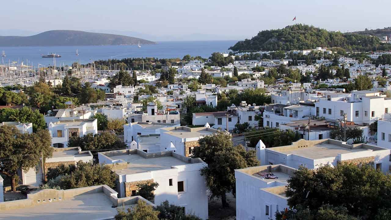 Kiralık Ev Fiyatları Cep Yakmış, Kaçış Başlamıştı! Bodrum'da Kamu Çalışanlarına Lojman Müjdesi Geldi