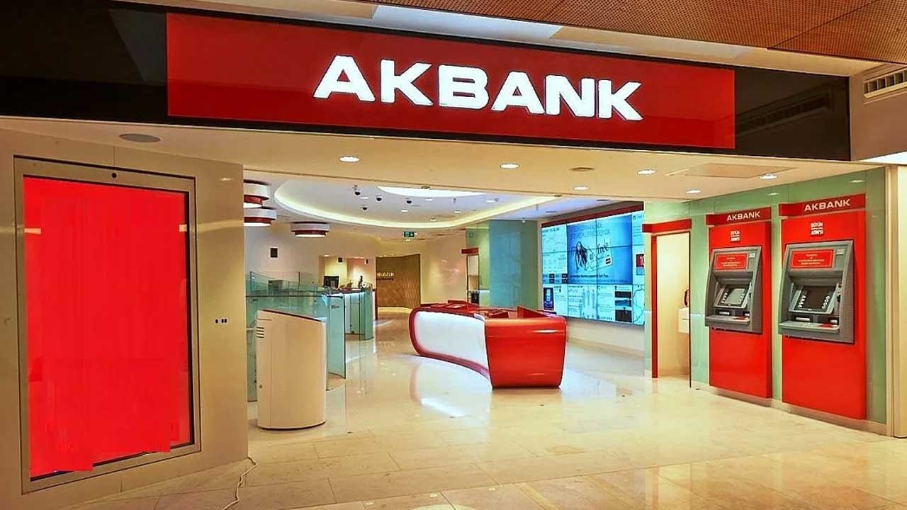 Maaşlı Çalışmak Yeterli! Akbank Kredi Kartı Olanlara 1.500 TL Karşılıksız Chip Para Veriyor