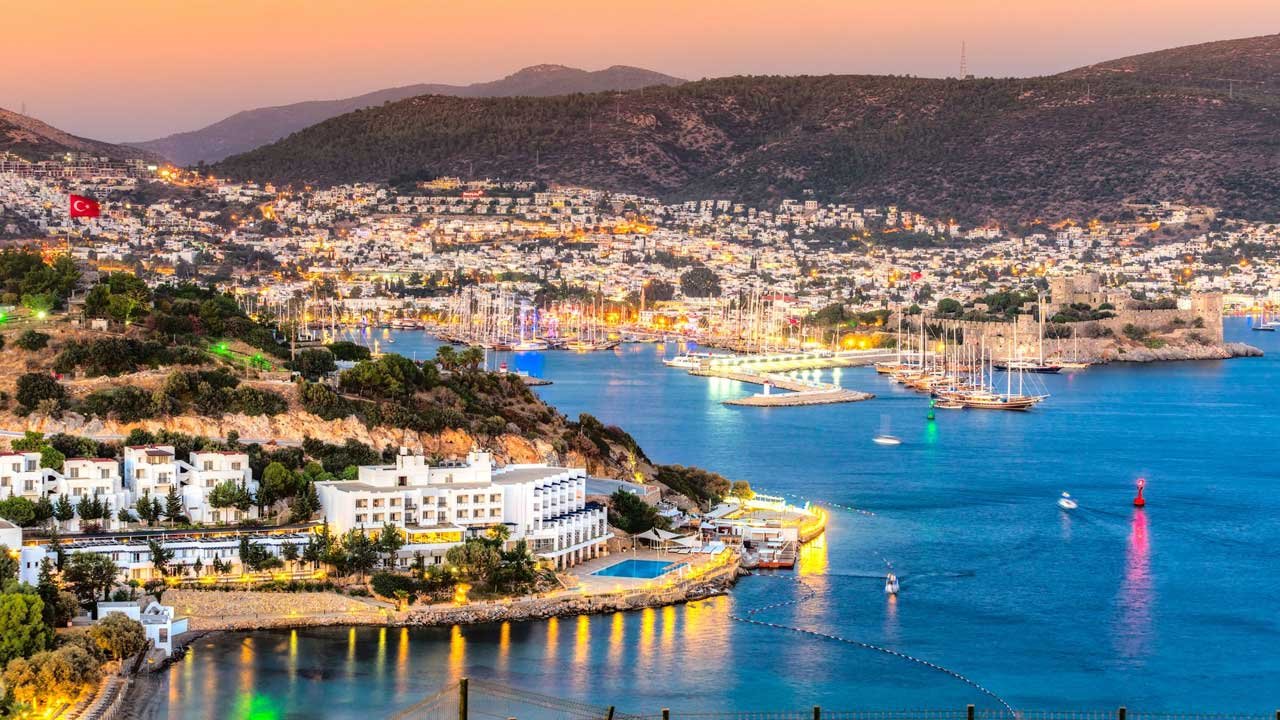 Bodrum'da Devam Eden İnşaatlara Turizm Sezonu Arası: İnşaat Yasağı Başladı!