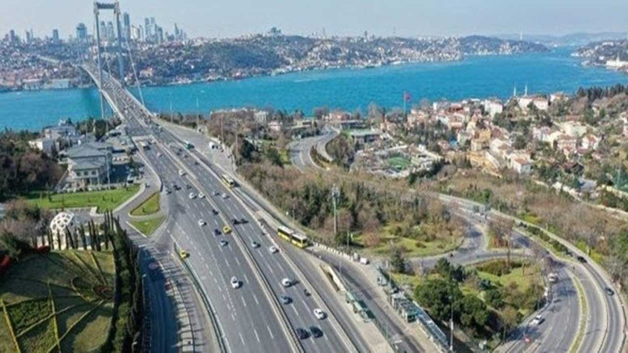 İstanbul'da hangi yollar trafiğe kapalı? 26 Haziran 2022 trafiğe kapatılan yollar!