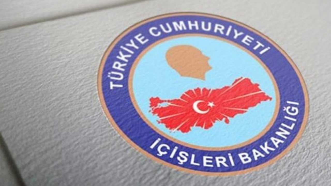 İçişleri Bakanlığı iki belediye başkanını görevden uzaklaştırdı!