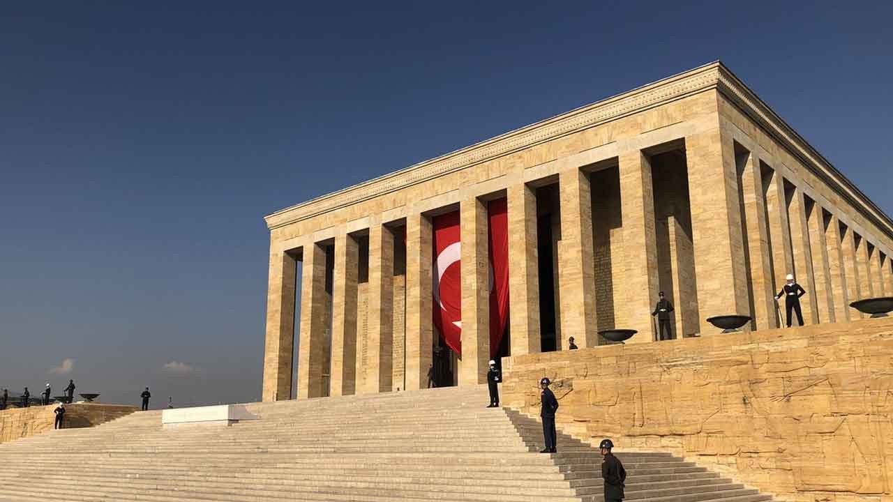 Kurban Bayramı'nda Anıtkabir Açık Mı? Bayramda Anıtkabir Ziyaret Saatleri 2022!