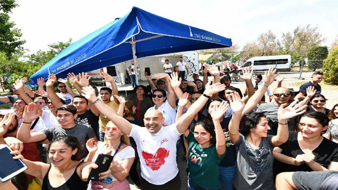 İzmir Büyükşehir Belediyesi askıda bilet nasıl alınır, nasıl başvuru yapılır?