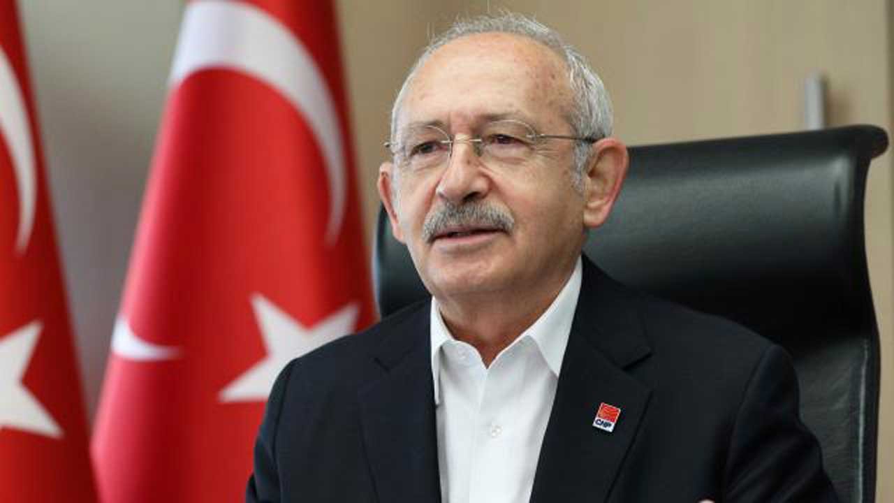 CHP lideri Kemal Kılıçdaroğlu adaylık tartışmalarına noktayı koydu! 'Adayım' diyerek 6'lı masaya rest çekti!