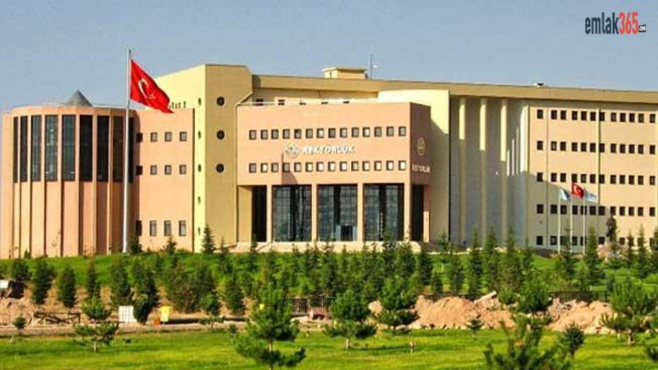 Kayseri Erciyes Üniversitesi Kongre Binası Çatısı Çöktü!