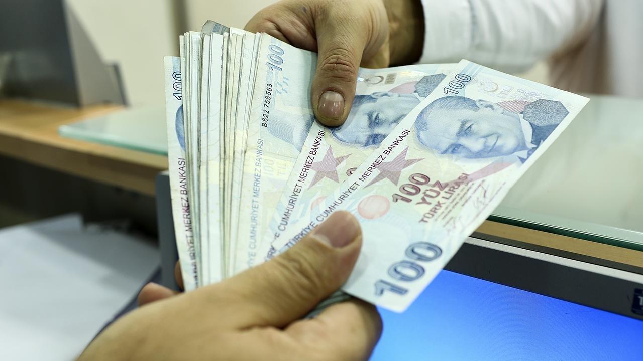 EYT ile 2 yıl 8 ay 15 gün erken emeklilik! 3 ay içinde başvuranlar 50 yaşında emekli olabilecek!