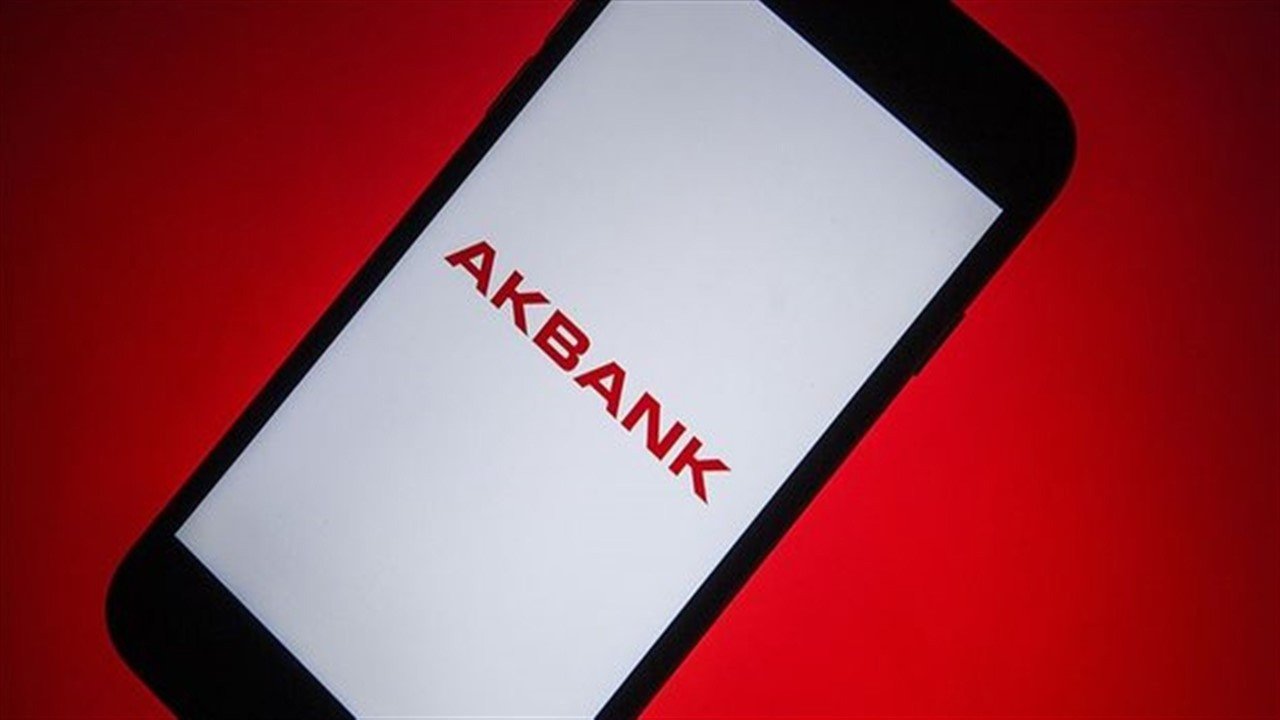 Son Dakika: Akbank mobil çöktü mü, internet şubesi neden girilmiyor, 15 Ağustos şu an hizmet veremiyoruz hatası çözümü nedir?