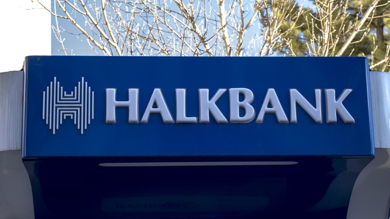 Yılın en iyi bankası seçilen Halk Bankası en uygun kredi kampanyasını açıkladı: 3.251 TL taksitle 100.000 TL taşıt kredisi!