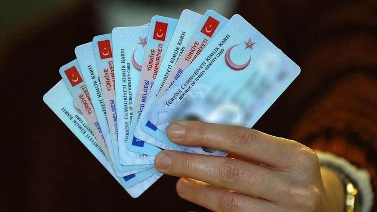 Cebinde ehliyeti ve kimliği olan herkesi ilgilendiriyor! Bu tarihe kadar yapmayanlara tek tek para cezası kesilecek