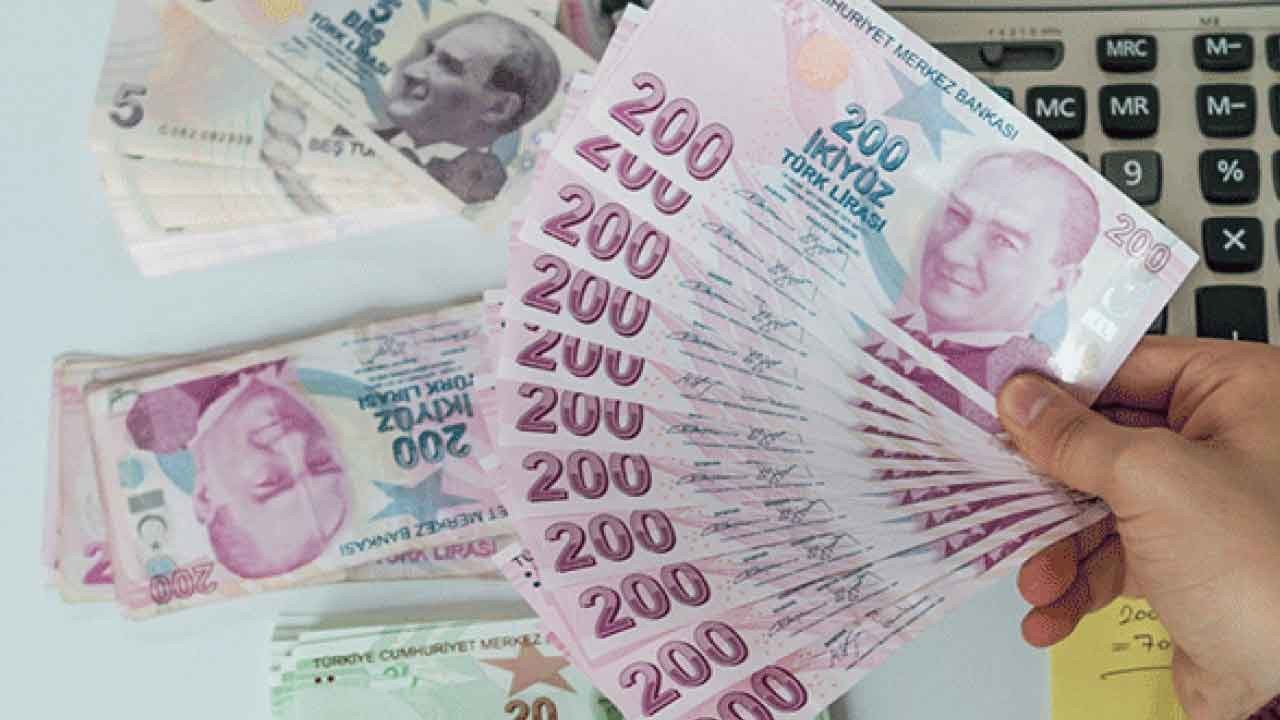 Merkez Bankası rakamı değiştirdi, ilave puan açıklandı! Asgari ücret, emekli ve memur maaşı Ocak 2023 zammı için yeni rakamlar hesaplandı