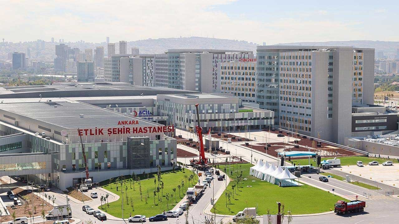 Türkiye'nin en büyük şehir hastanesi olan Etlik Şehir Hastanesi Cumhurbaşkanı Erdoğan tarafından açıldı!