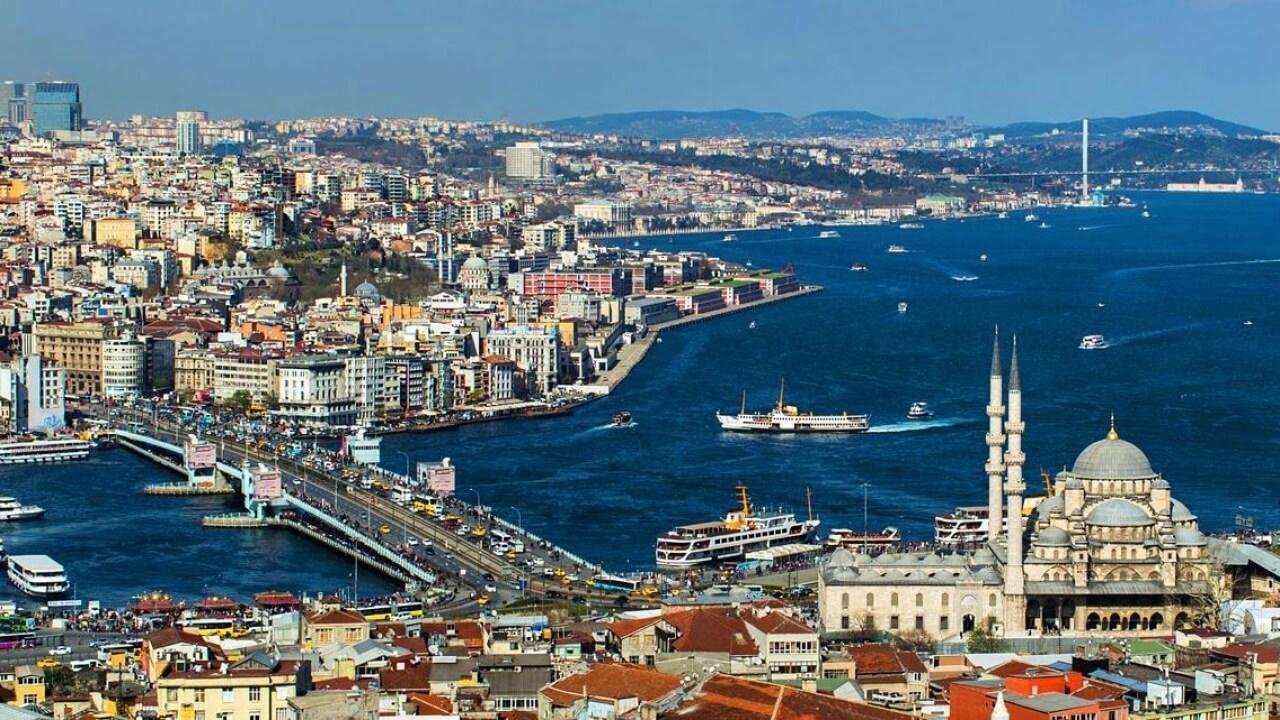 Dev şirket yeni gayrimenkul yatırımları için İstanbul, Antalya ve Bodrum'da arazi arıyor!