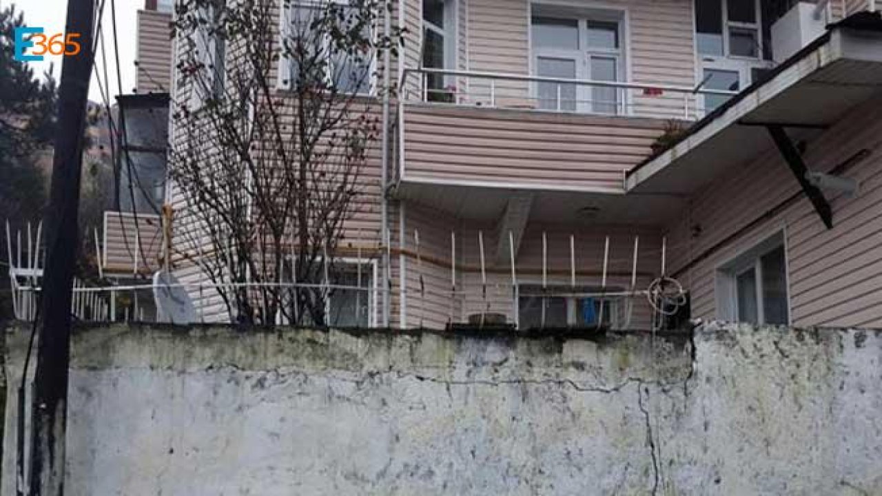 Zonguldak'ta 2 Bina Oluşan Çatlaklar Nedeni İle Boşaltıldı!