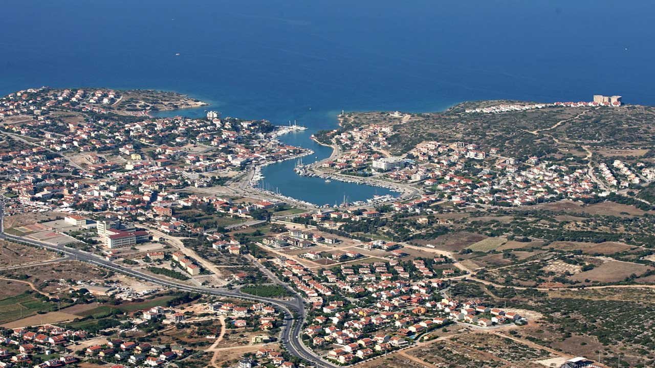 İzmir Çeşme'ye yeni proje! Mistral GYO 56 milyon TL ödedi tapuyu aldı