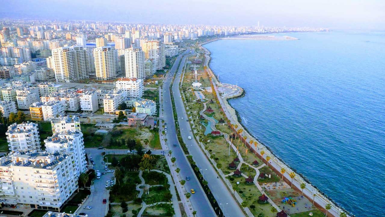 Ruslar daha ucuz diyerek Mersin'e akın etti 1+1 daire fiyatları İstanbul'u bile aştı!