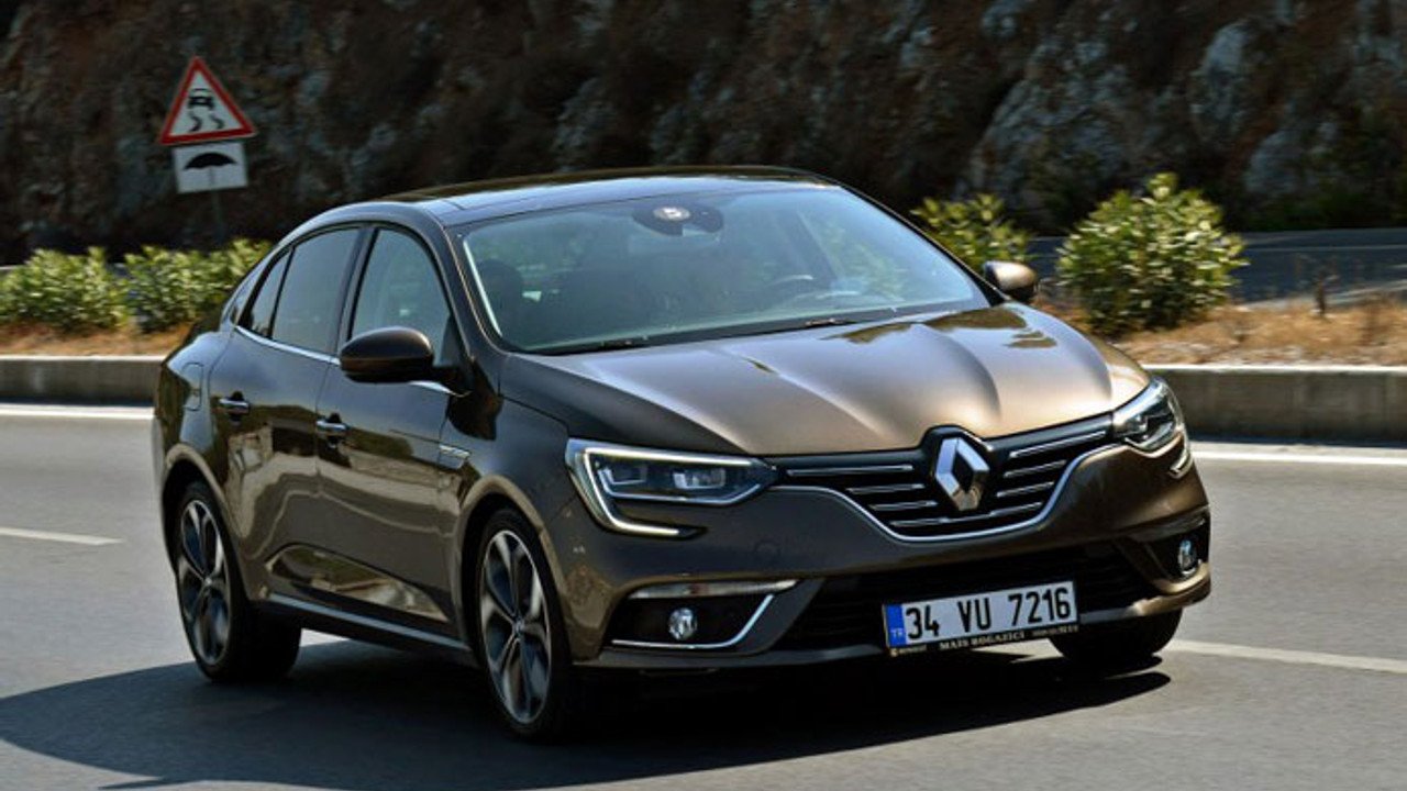 Yıl sonu kampanyası ve fiyat listesi açıklandı! Renault Megane Sedan sahibi olmanın şartları değişti