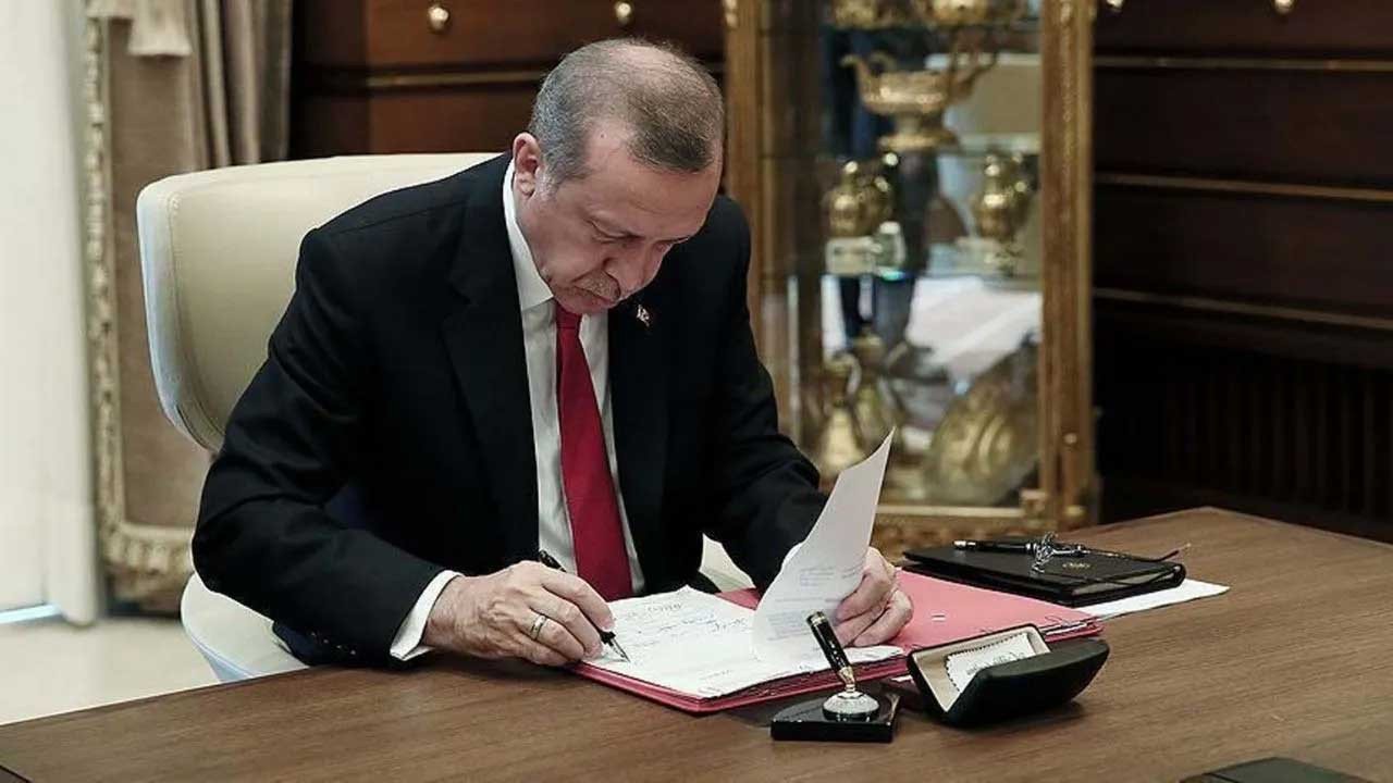 Cumhurbaşkanı Erdoğan imzaladı, Resmi Gazete kararı ile o tarihte 3 ilde ulaşım ücretsiz oldu!