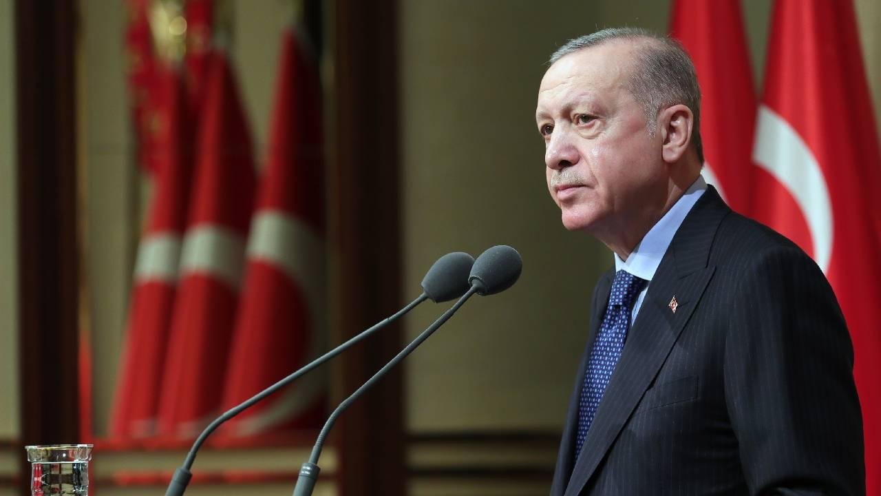 Cumhurbaşkanı Erdoğan'a yakın isim seçim için öne çıkan iki tarihi açıkladı!