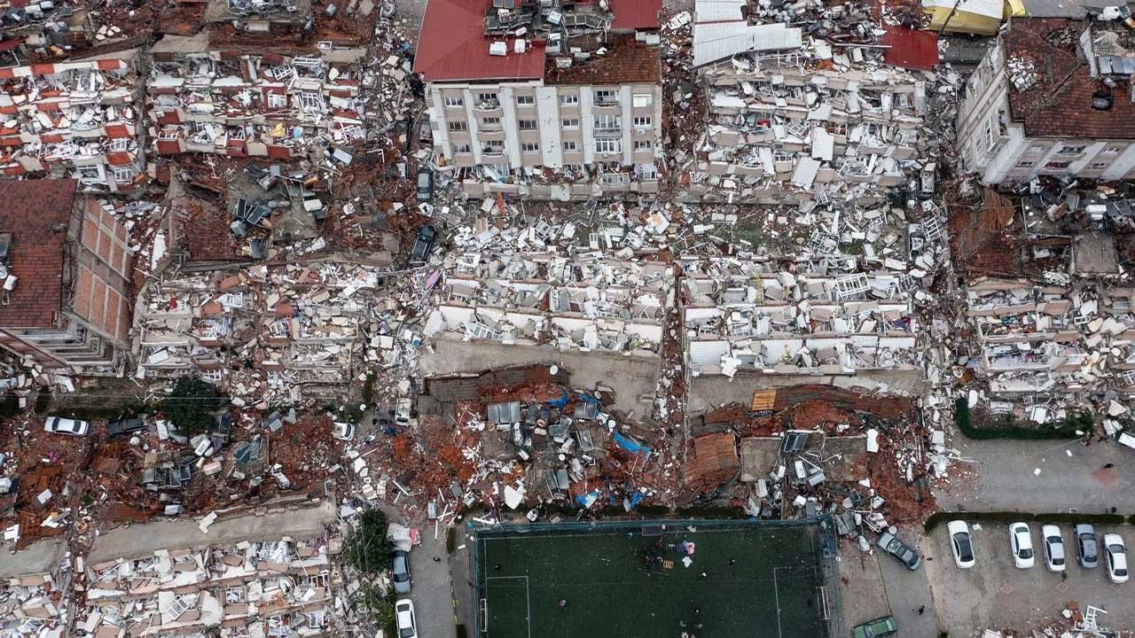 Depremzedeler için yeni kampanya! Askıda Ev