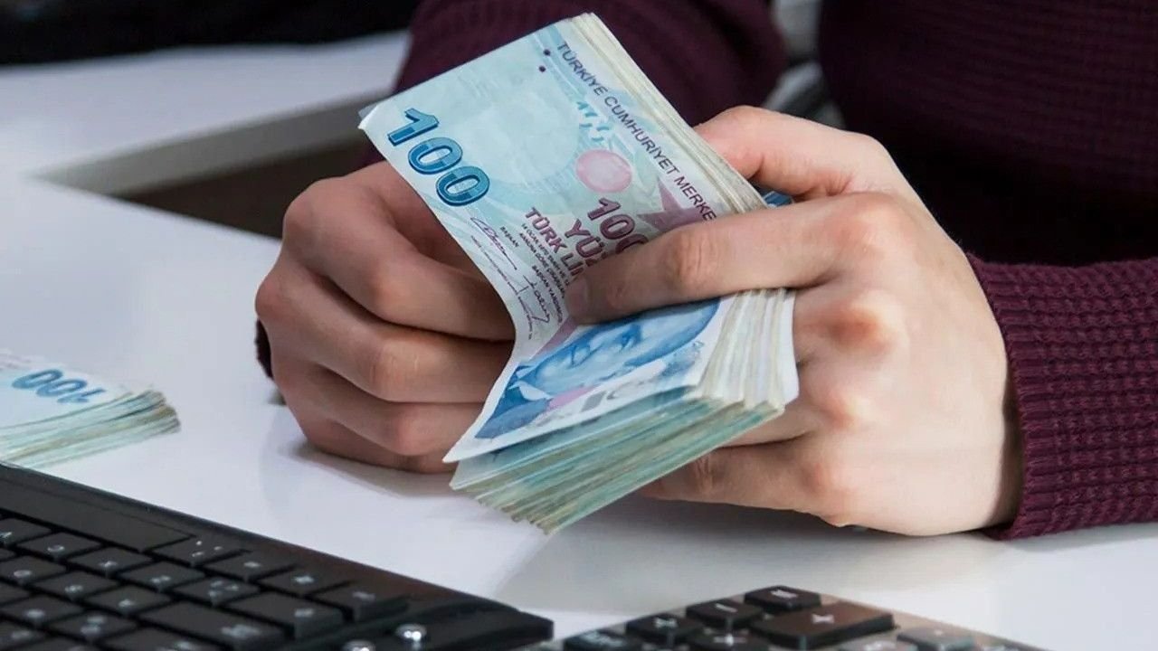 Bankalar harekete geçti! O kişilerin kredi ve kredi kartı borçları siliniyor!