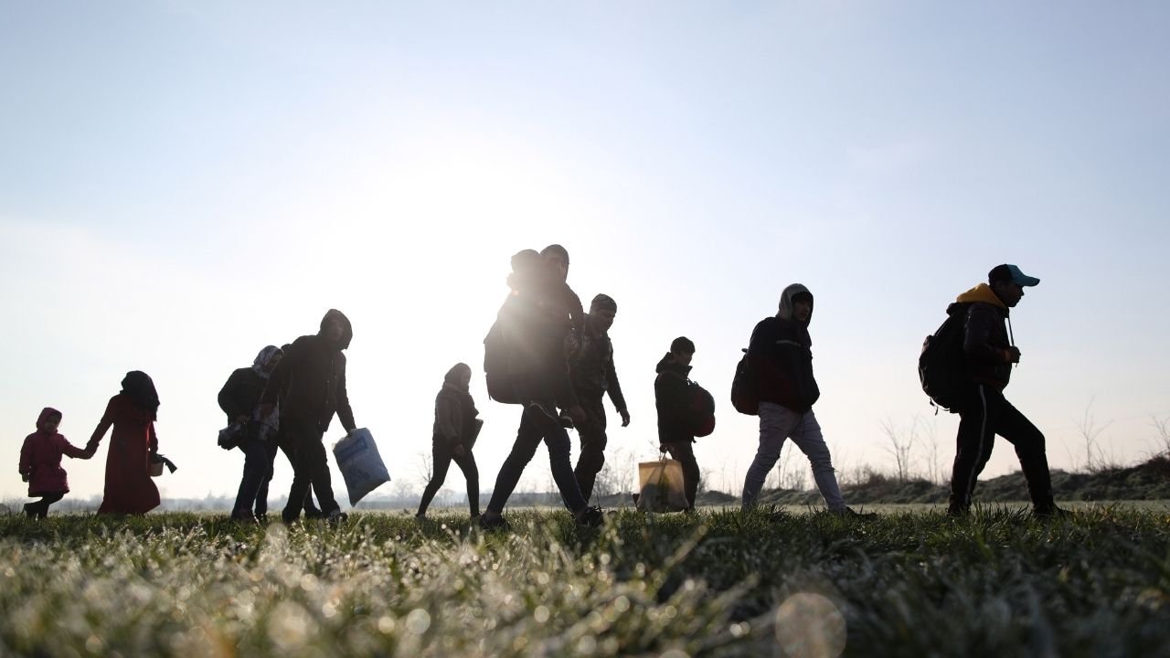 Depremden sonra 10 bin 633 Suriyeli ülkelerine geri döndü!