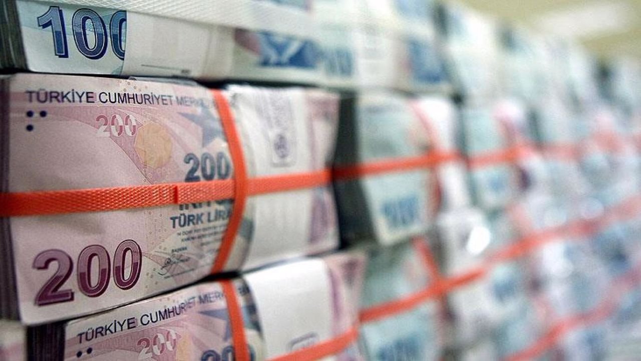 Taşıt kredilerinde hesaplama değişti! 350 Bin TL kredinin banka banka taksitleri!