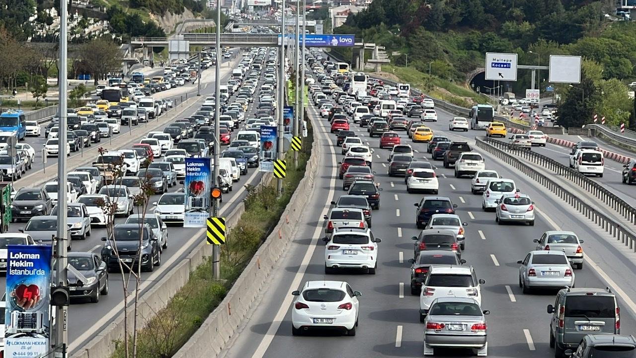 Trafikte yeni dönem başlıyor! 21.118 TL ödemek zorunda kalacaklar!