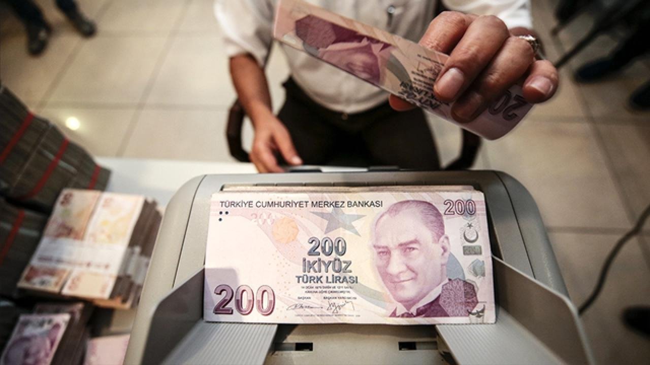 Kredi muslukları 60.000 TL ile açıldı! Ziraat, Vakıfbank, Halkbank ihtiyaç kredisi taksit tabloları!