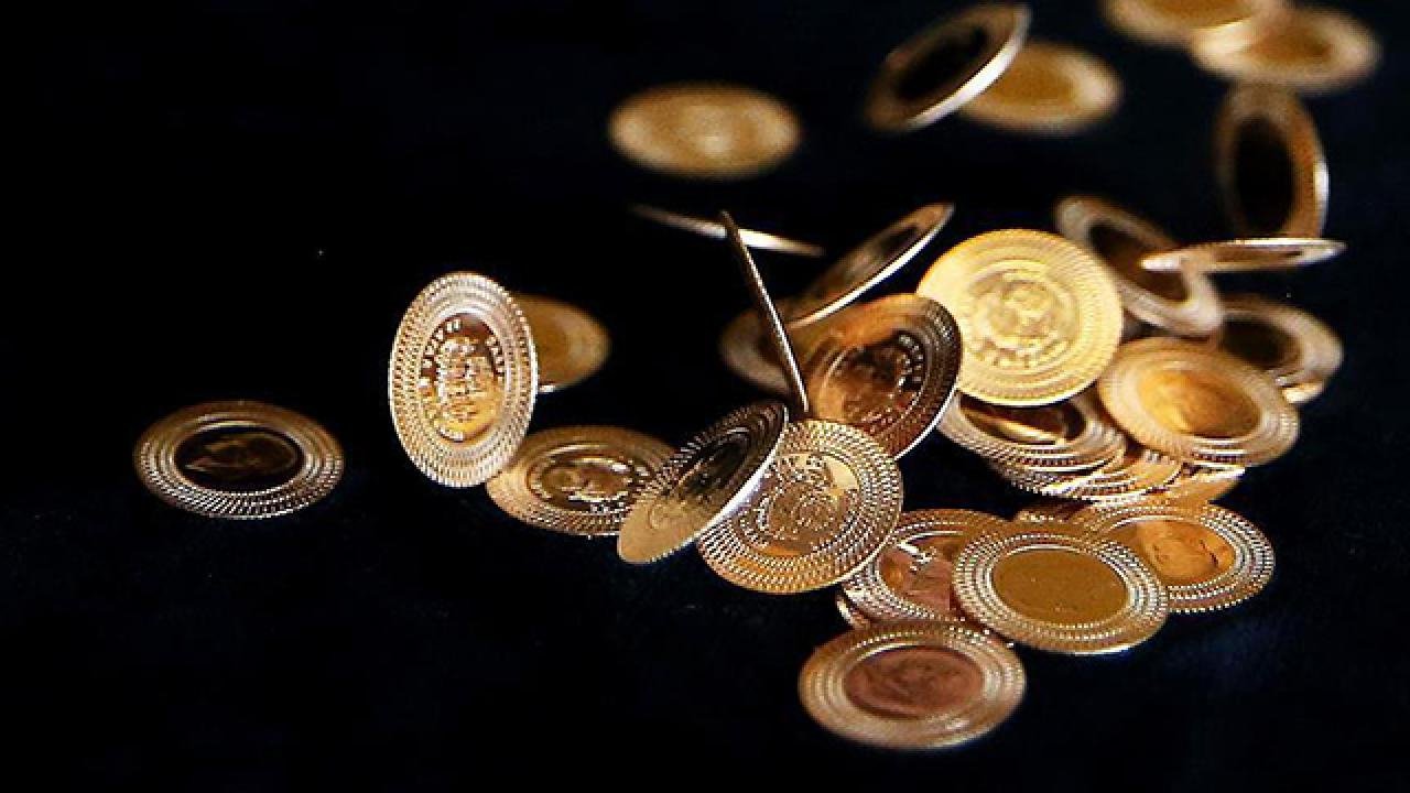Altın piyasasında ibre terse döndü! Ons altın düştü, gram altın fiyatı değişti!
