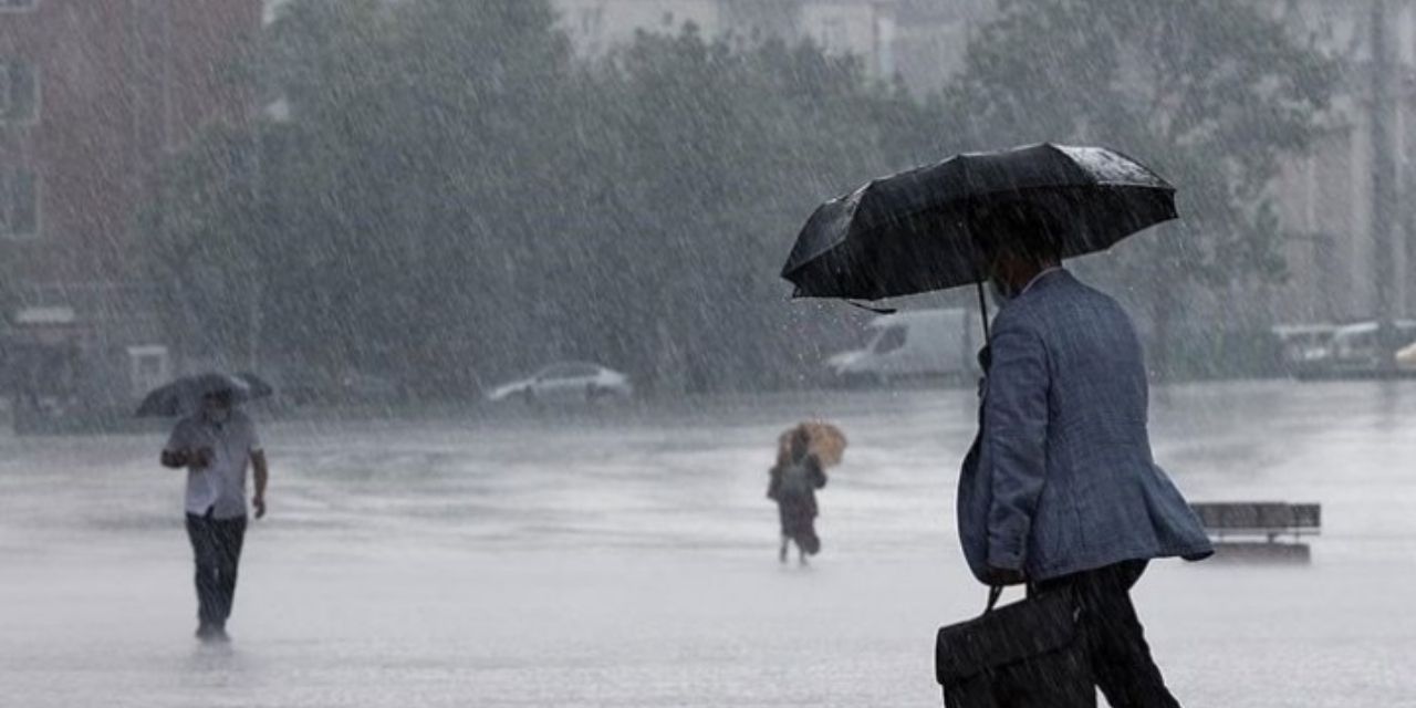 Meteoroloji'den 26 kente birden sağanak uyarısı! O saatten sonra sakın dışarı çıkmayın