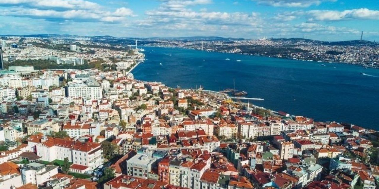 İstanbul'da deprem riski bulunan bina sayısı 207 bine ulaştı! En riskli ilçeler belli oldu