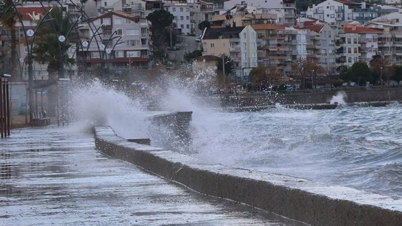 Meteoroloji'den Orta Karadeniz ve Ege için kritik fırtına uyarısı!