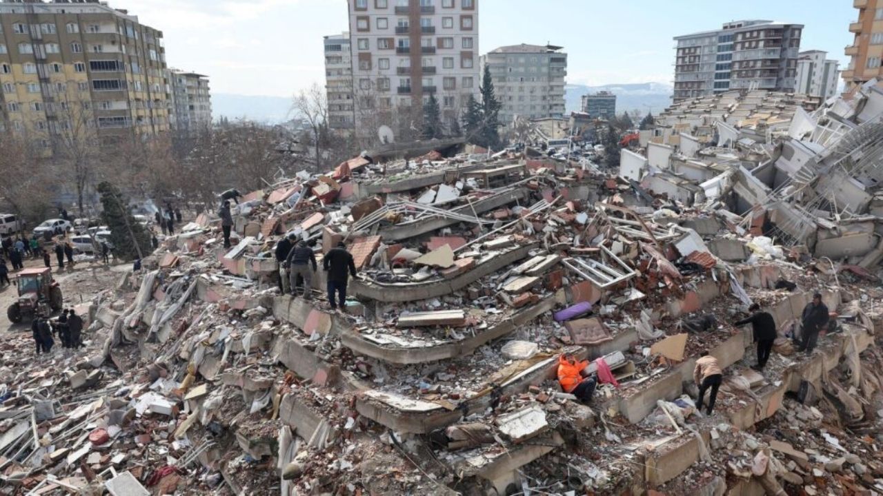 Deprem uzmanı tarih vererek korkutan açıklamayı yaptı!