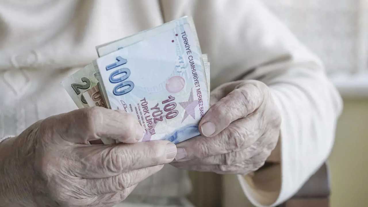 5 haneli emekli promosyonu duyuruldu! 4A 4B 4C SSK BAĞKUR EYT memur emeklileri maaşı olan alacak