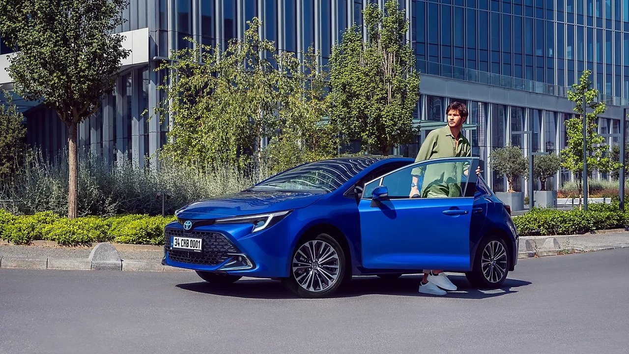 Toyota Yeni Corolla Hatchback Hybrid’i satışa çıkardı: Özellikleri ne, fiyatı ne kadar?