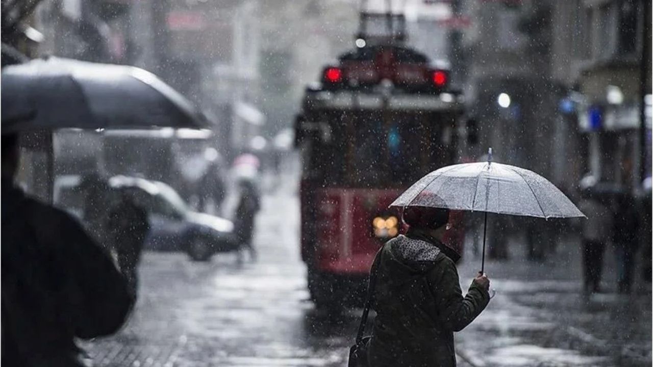 Kış resmen kapıda! Meteoroloji'den 15 ile peş peşe gök gürültülü sağanak yağış uyarısı