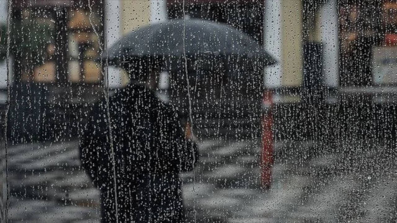 Şemsiyelerinizi şimdiden hazırlayın sağanak yağış yolda! Meteoroloji Uzmanı tarih vererek uyardı!