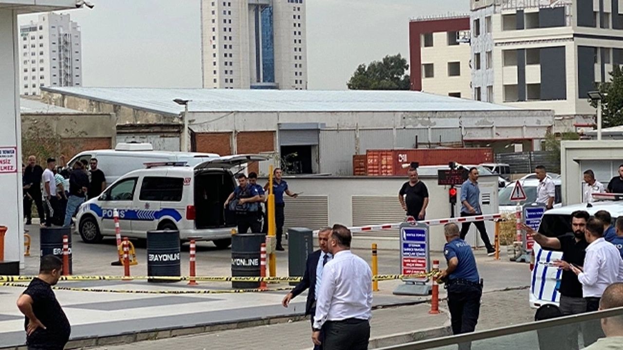 İzmir Adliyesi önünde meydana gelen çatışmada 1 kişi hayatını kaybetti!