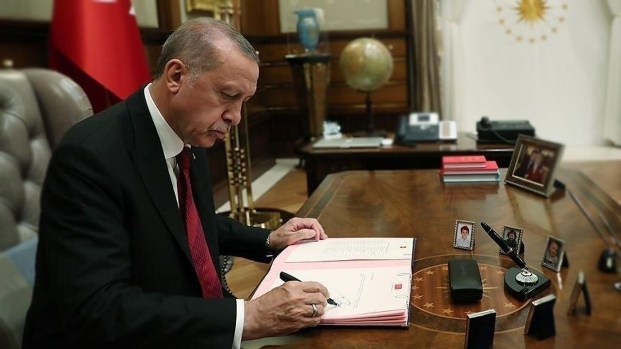Cumhurbaşkanı Erdoğan imzayı attı! Atama kararları Resmi Gazete'de yayımlandı