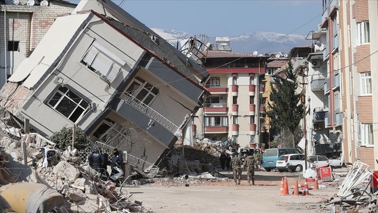 AFAD Kurul Üyesi Ersoy’dan son dakika Marmara depremi açıklaması