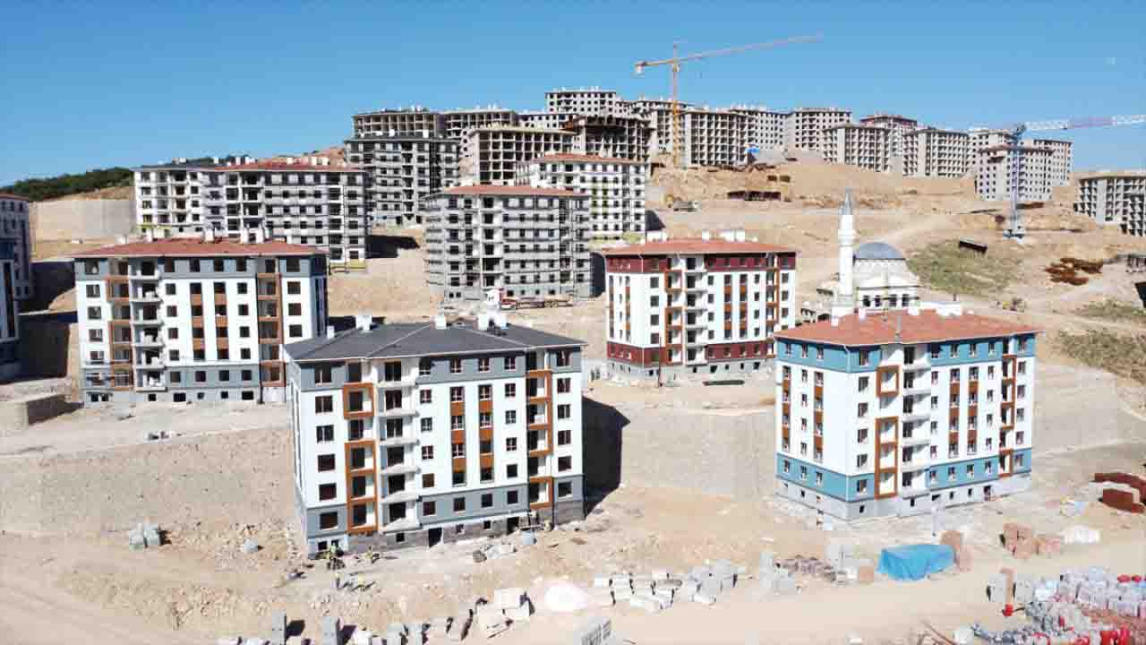 TOKİ 10 şehirde yeni konut inşaatlarına başlıyor!