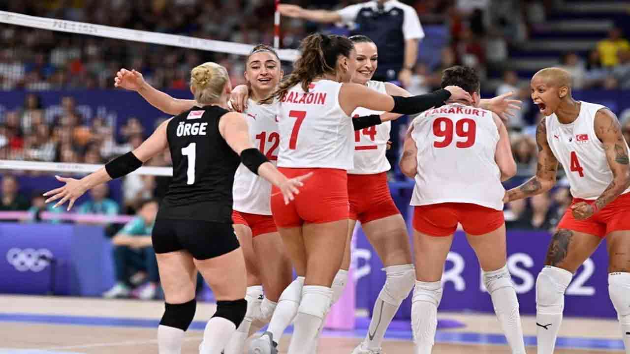 Kadın voleybol yarı final maçı ne zaman, Türkiye İtalya maçı saat kaçta?