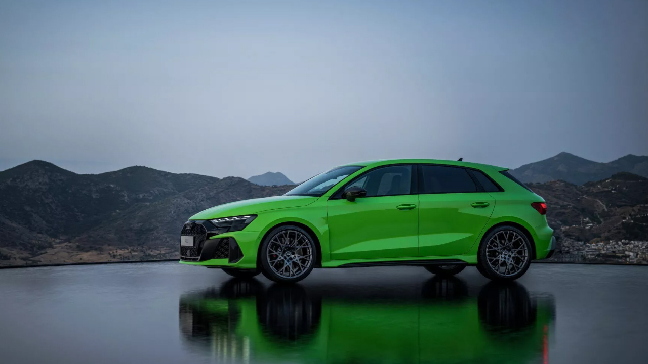 2025 model makyajlı AUDI RS3 geliyor! Resmen tanıtıldı