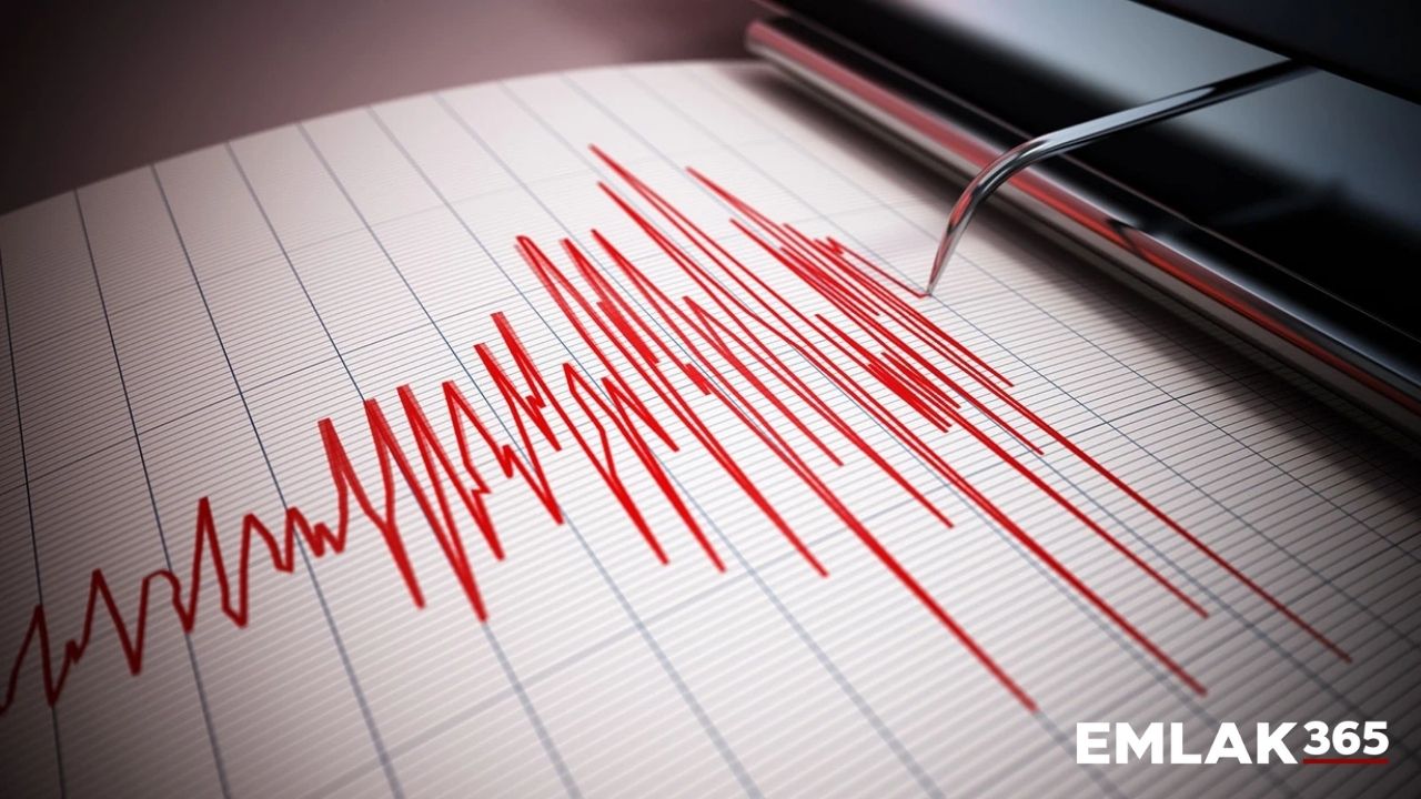 Son Dakika: İstanbul'da 4 büyüklüğünde deprem meydana geldi