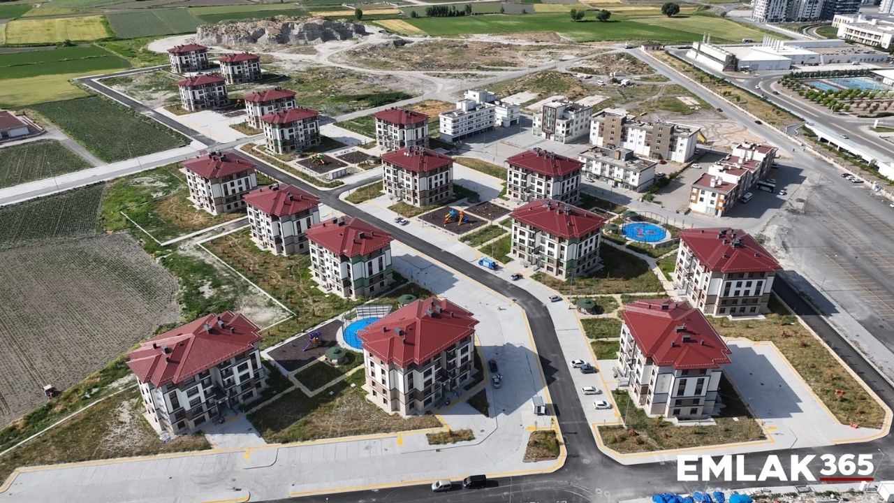 TOKİ Kayseri Kocasinan'da 304 sosyal konutu teslim etmeye başladı!