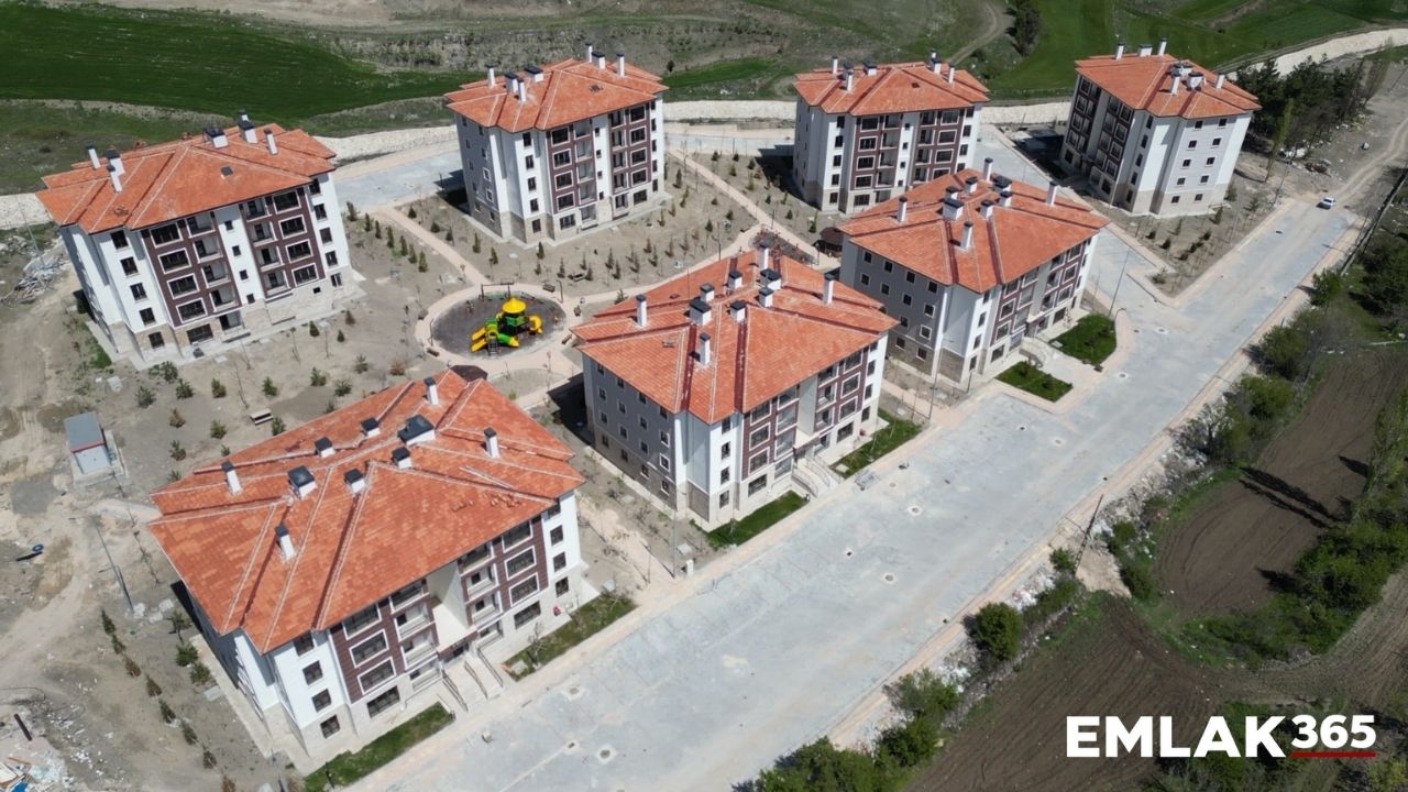 Amasya Göynücek'te TOKİ 119 sosyal konut teslim etmeye başladı!