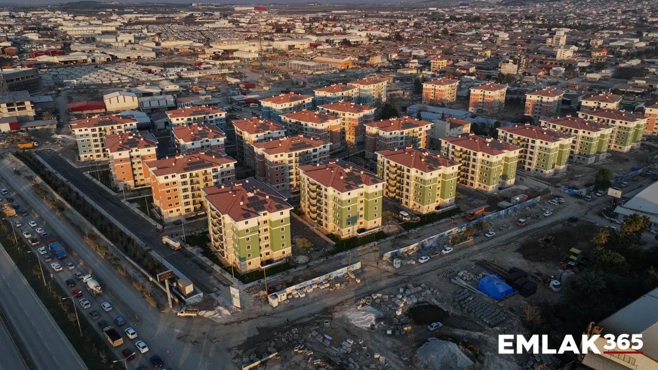 Emlak Konut'tan peşinatsız ev sahibi olma imkanı devam ediyor! Şartlar belli oldu