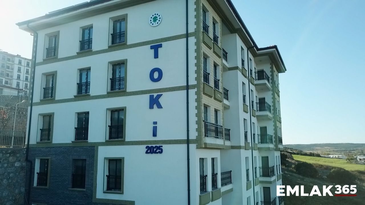 TOKİ ​Çanakkale Biga'da 104 sosyal konutu teslim etti!